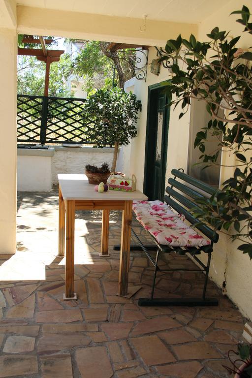 Villa Chios Stone House Vrontádos Esterno foto