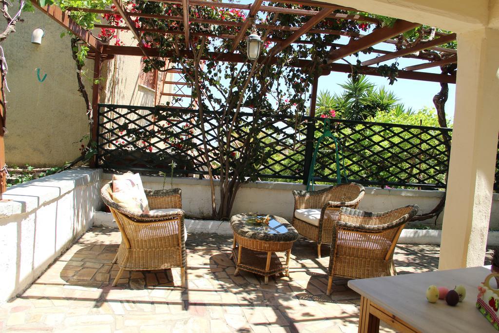 Villa Chios Stone House Vrontádos Esterno foto