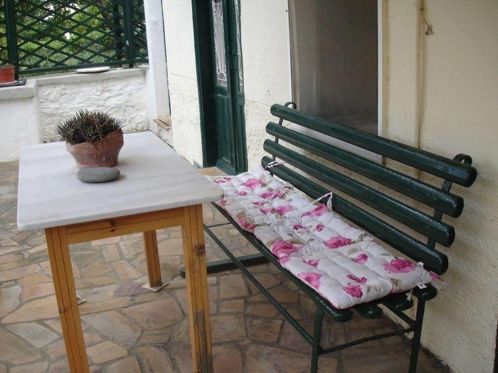 Villa Chios Stone House Vrontádos Esterno foto